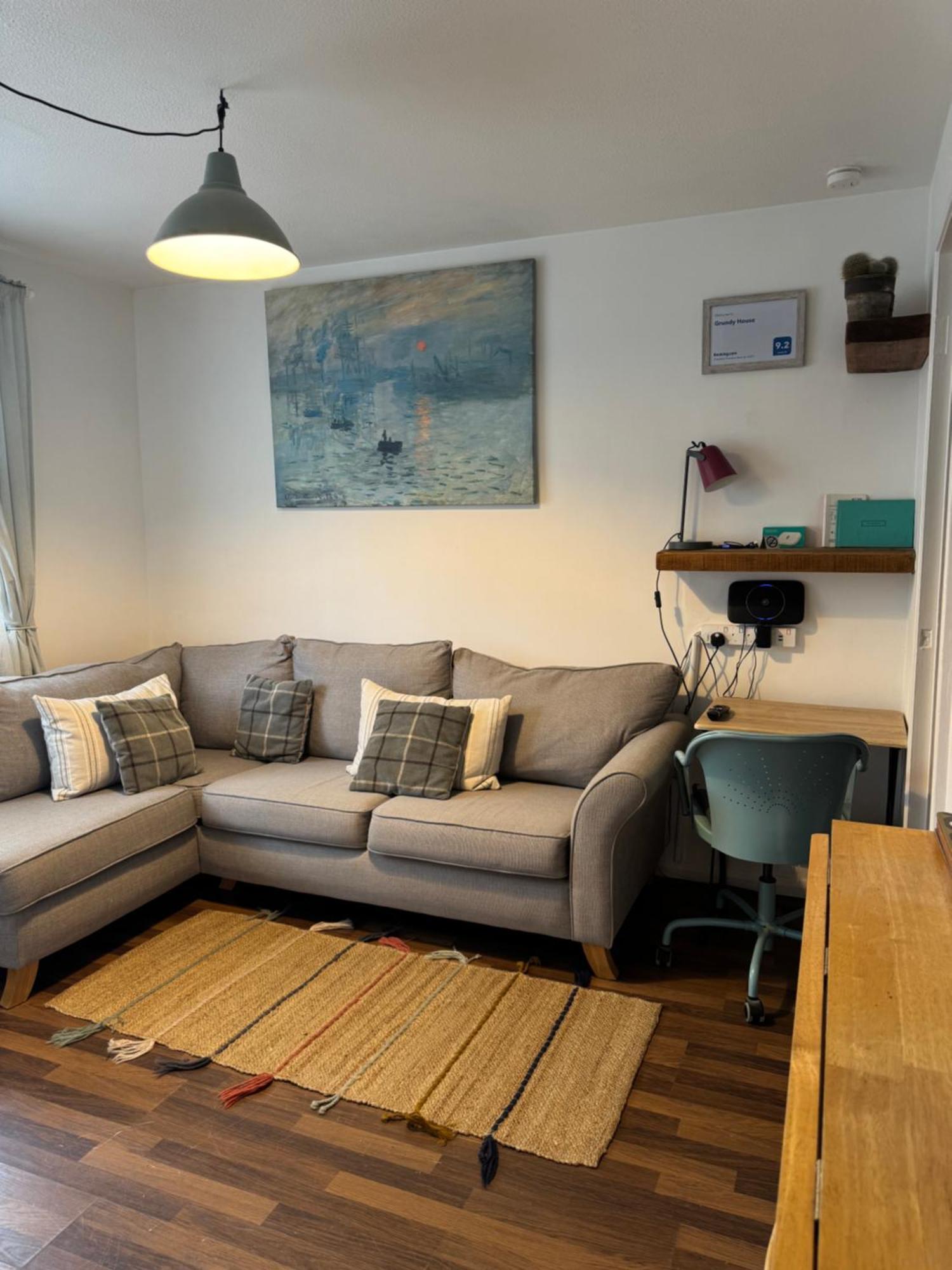 Grundy House Lejlighed Uxbridge Eksteriør billede