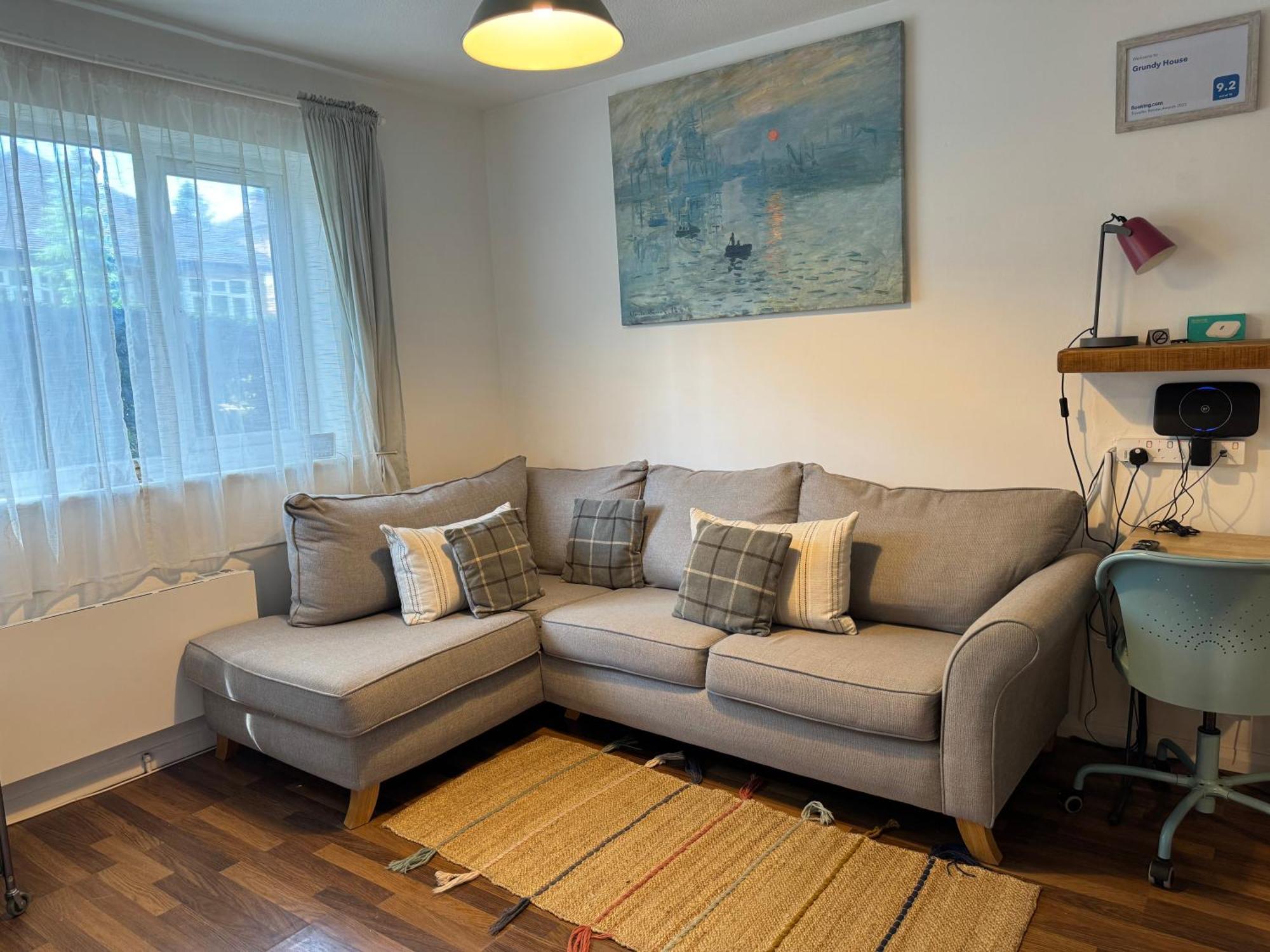 Grundy House Lejlighed Uxbridge Eksteriør billede